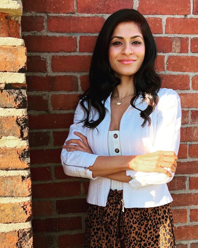 Nawshin Sultana, Realtor (KW United Realty)